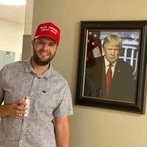 Meet your Posher, Anthony